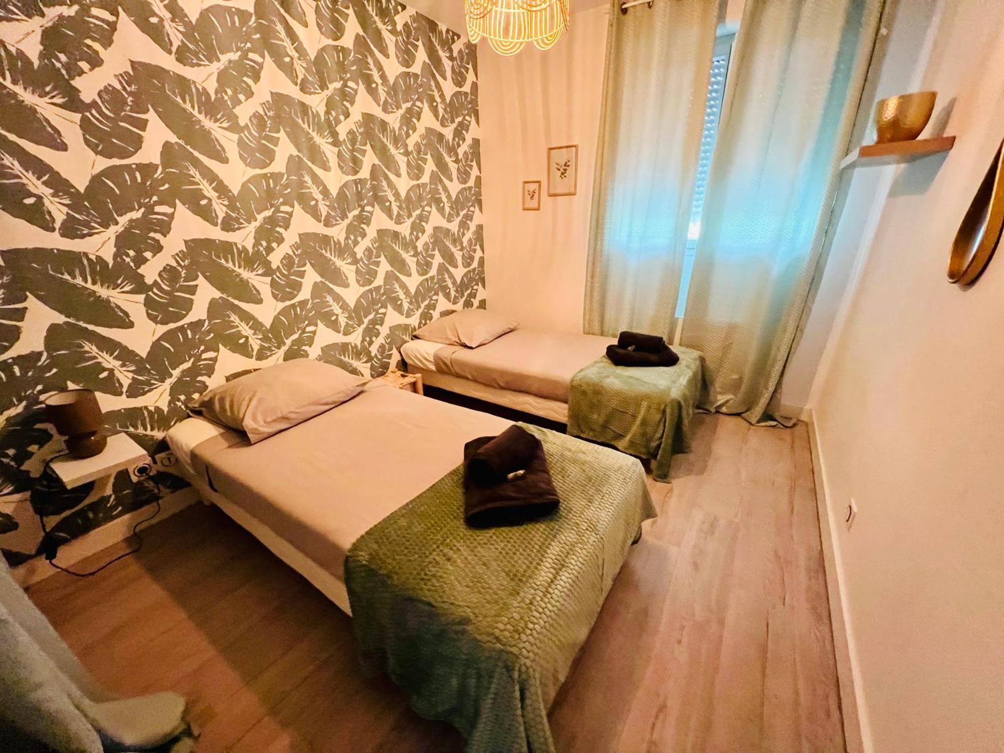 La Villa Ondine - Spacieux Appartement Sur Les Collines Nicoises - Piscine - 2 Parkings - Clim - Wifi Nice Exterior photo