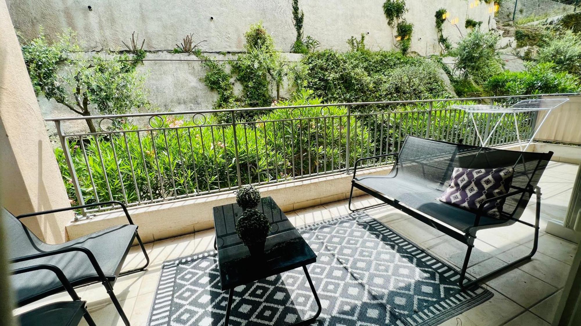 La Villa Ondine - Spacieux Appartement Sur Les Collines Nicoises - Piscine - 2 Parkings - Clim - Wifi Nice Exterior photo